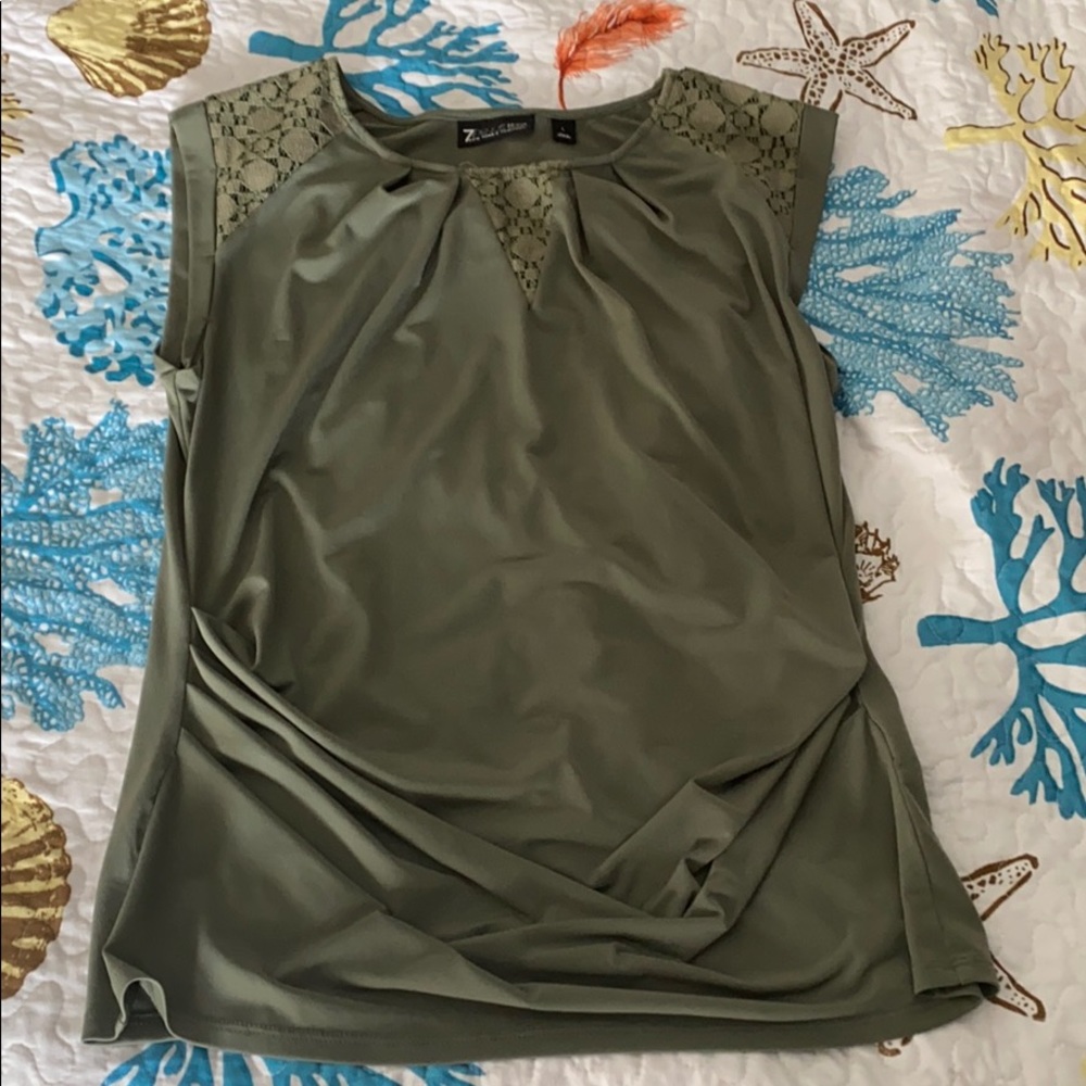(3 for $20) Olive Green Blouse
